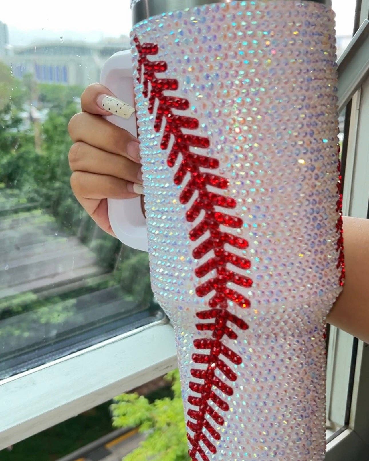 40 Oz. Crystal Baseball White/Red Tumbler