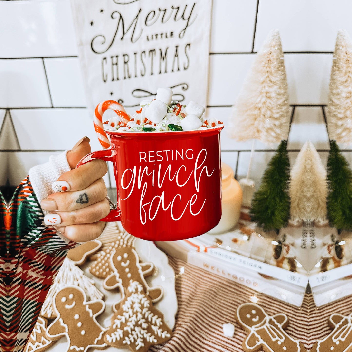 Christmas Coffee Mugs Ceramic, Red + Green Holiday Drinkware