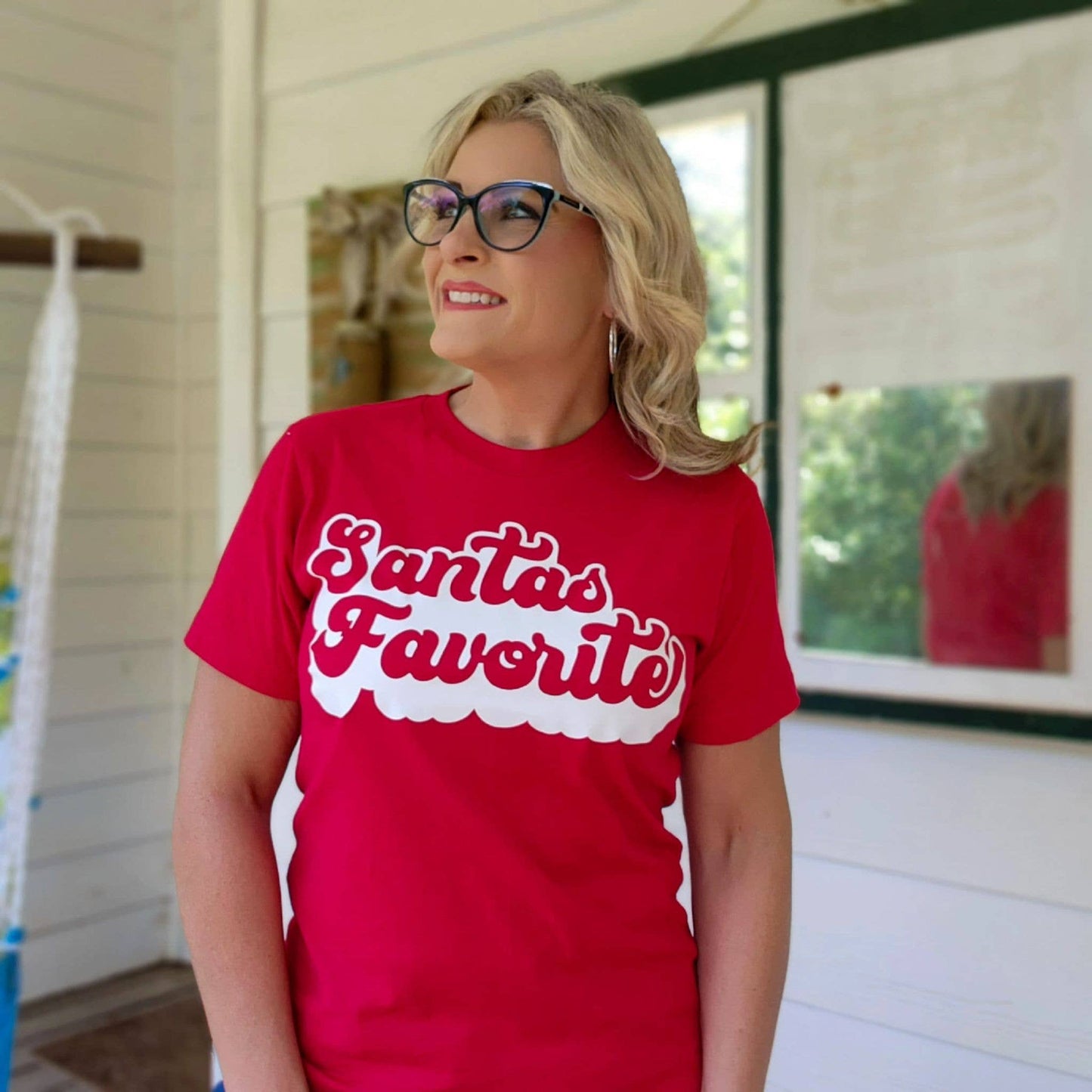 CHRISTMAS RED SANTAS FAVORITE HOLIDAY GRAPHIC TEE