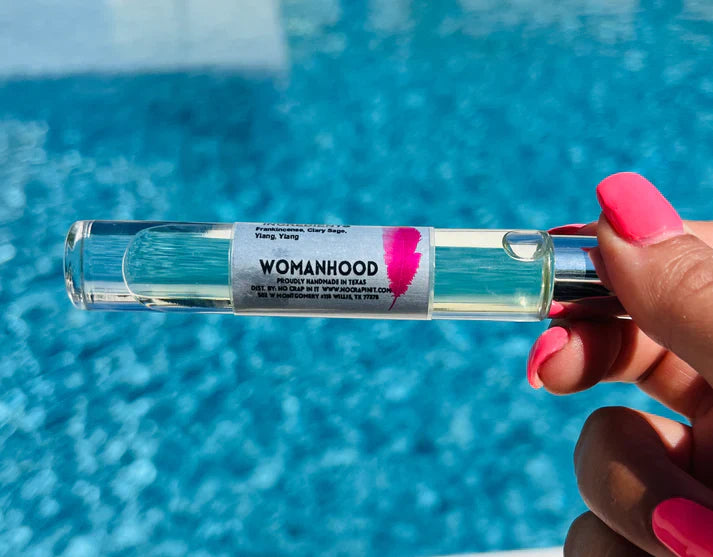Womanhood Roller - 10ml